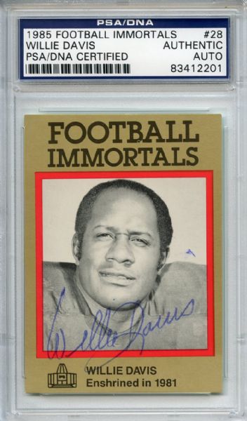 Willie Davis 28 Signed 1985 Football Immortals Card PSA/DNA