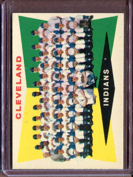 1960 Topps 174 Cleveland Indians Team EX #D5086