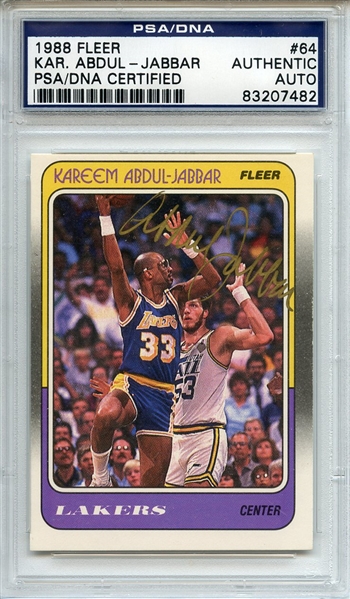 Kareem Abdul Jabbar Signed 1988 Fleer Basketball Card PSA/DNA