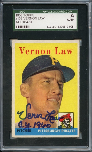 VERNON LAW SIGNED 1958 TOPPS BASEBALL CARD SGC AUTHENTIC