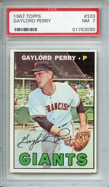 1967 TOPPS 320 GAYLORD PERRY PSA NM 7