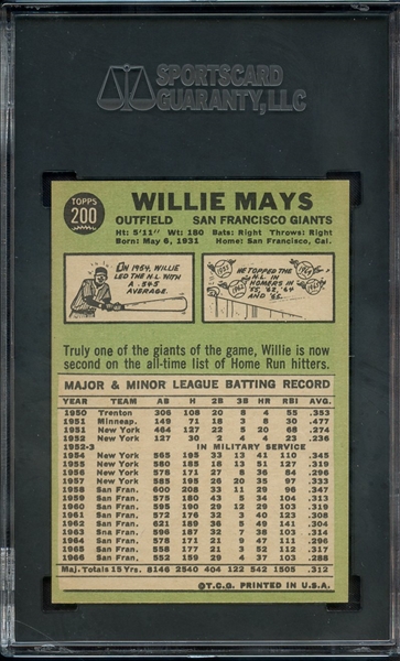 1967 TOPPS 200 WILLIE MAYS SGC MINT 96 / 9