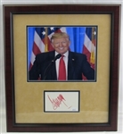 Donald Trump 45th US President Signed Framed 3x5 Index Card w/ 8x10 Photo JSA BB55409