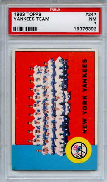 1963 Topps 247 New York Yankees Team PSA NM 7