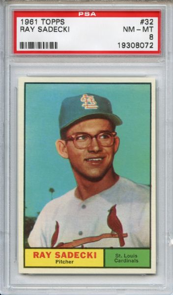 1961 Topps 32 Ray Sadecki PSA NM-MT 8