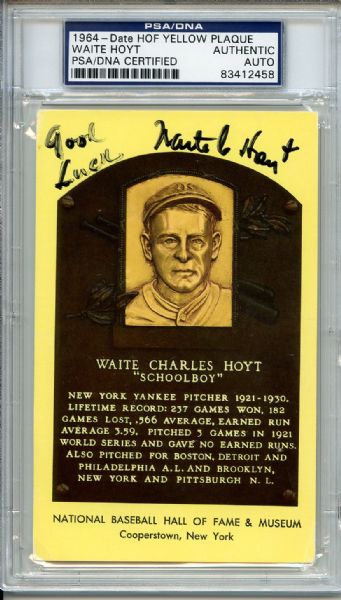 Waite Hoyt Signed HOF Postcard PSA/DNA