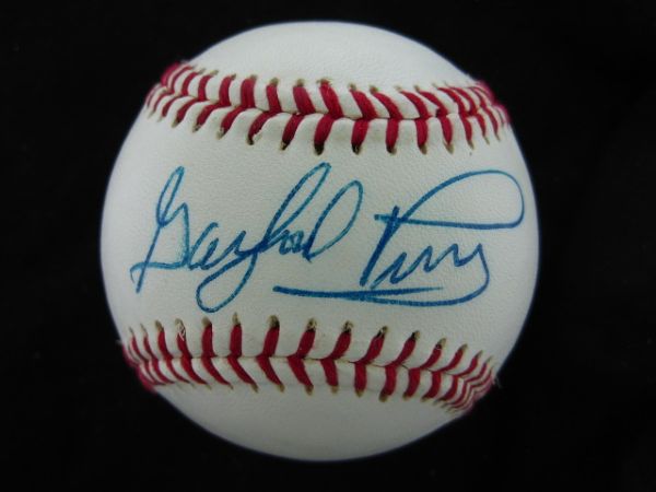 Gaylord Perry Signed Baseball PSA/DNA
