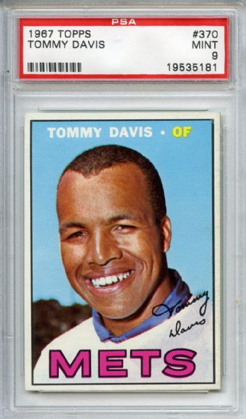 1967 Topps 370 Tommy Davis PSA MINT 9