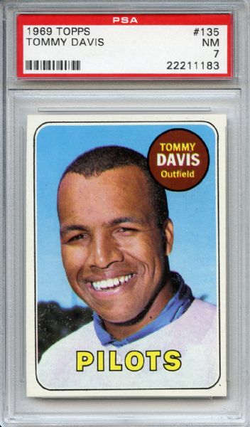 1969 Topps 135 Tommy Davis PSA NM-MT 8
