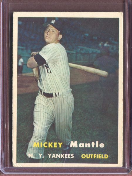 1957 Topps 95 Mickey Mantle VG #D79506