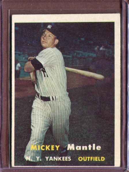 1957 Topps 95 Mickey Mantle VG-EX #D125233