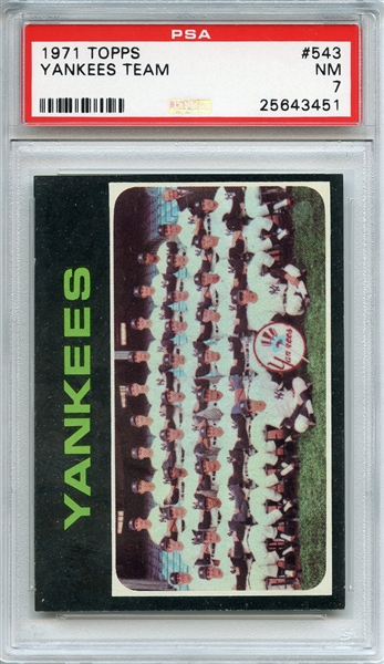 1971 Topps 543 New York Yankees Team PSA NM 7