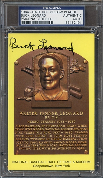 BUCK LEONARD SIGNED HOF POSTCARD PSA/DNA AUTHENTIC