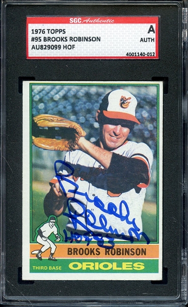 1976 TOPPS 95 SIGNED BROOKS ROBINSON SGC AUTHENTIC