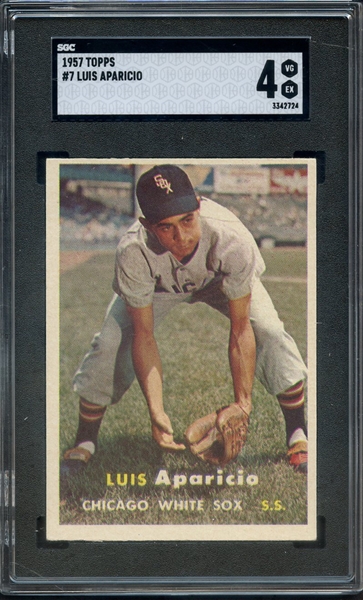 1957 TOPPS 7 LUIS APARICIO SGC VG-EX 4