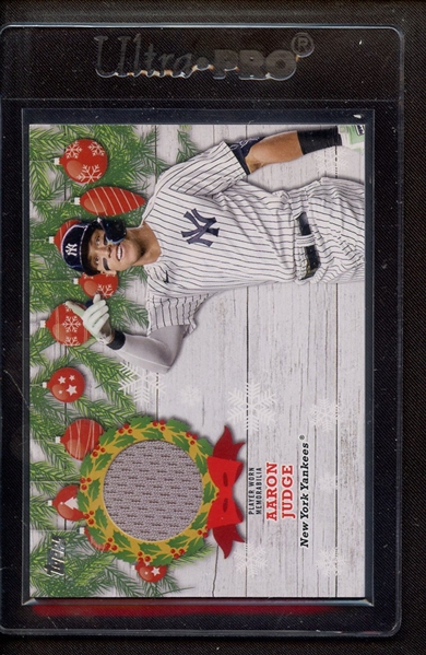 2022 TOPPS CHRISTMAS AARON JUDGE GAME USED JERSEY