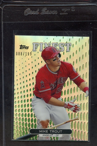 2013 FINEST REFRACTOR MIKE TROUT