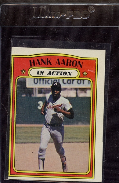 1972 TOPPS 300 HANK AARON IN ACTION