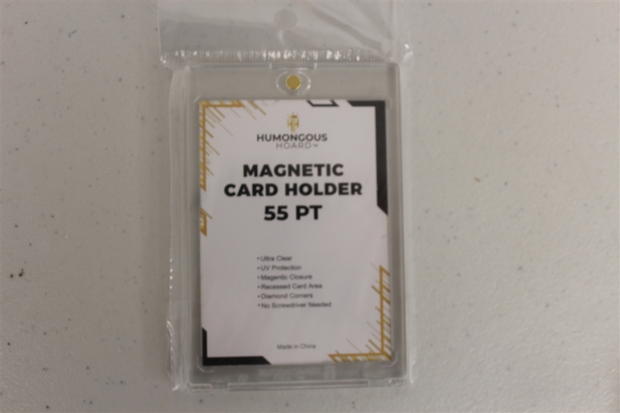 (1) 55Pt Magnetic Card Holder w/UV Protection Humongous Hoard