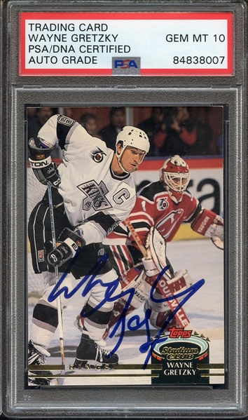 1992 STADIUM CLUB 18 SIGNED WAYNE GRETZKY PSA/DNA AUTO 10