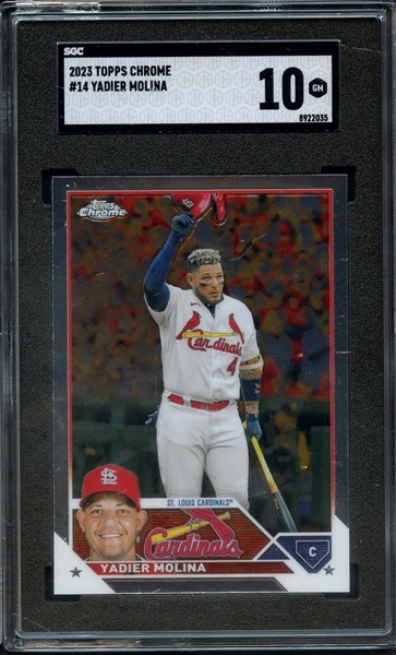 2023 TOPPS CHROME 14 YADIER MOLINA SGC GEM 10