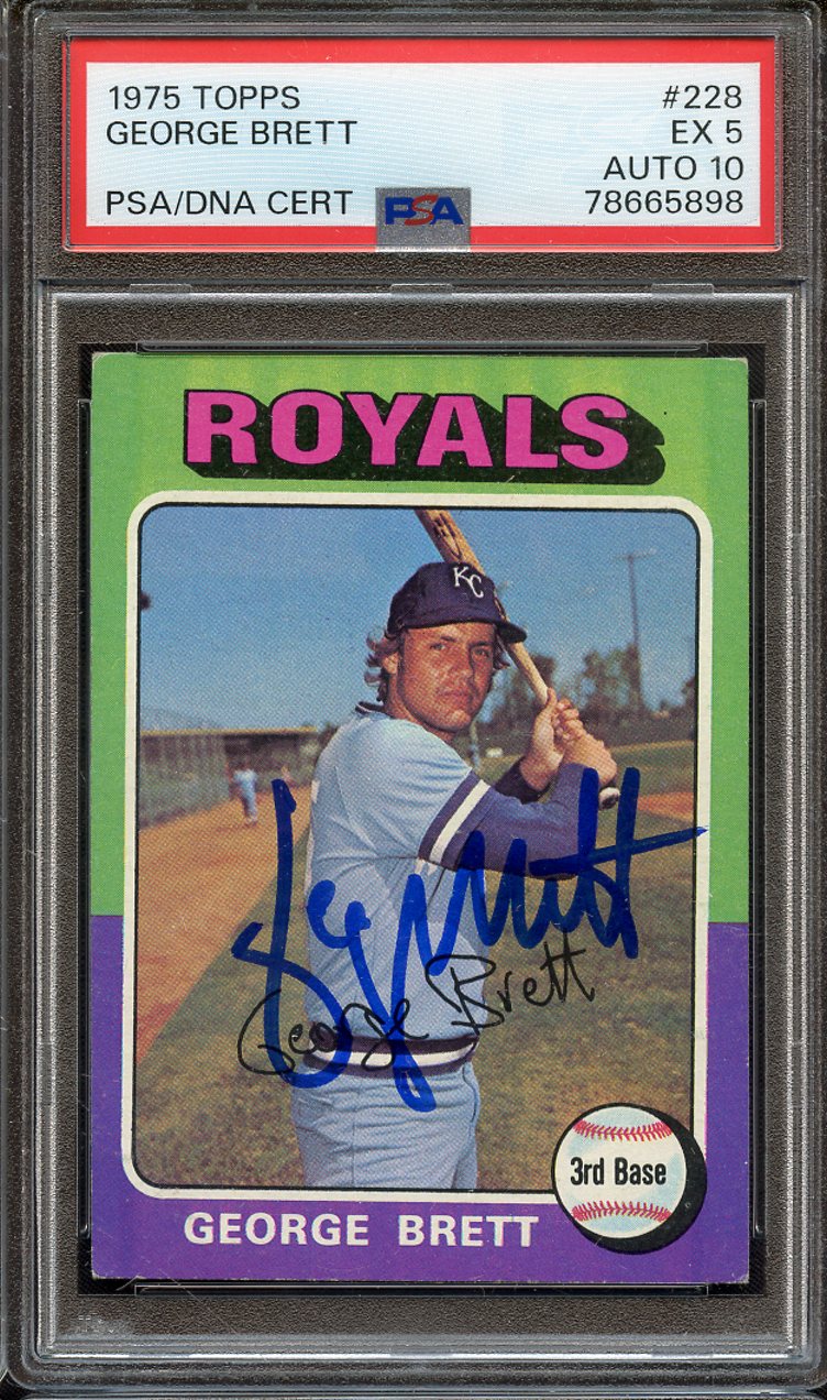 Lot Detail - 1975 TOPPS 228 SIGNED GEORGE BRETT PSA EX 5 PSA/DNA AUTO 10