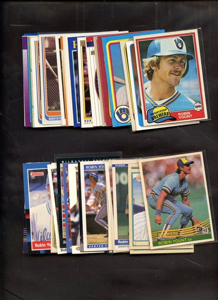 (47) DIFFERENT ROBIN YOUNT BASEBALL CARD LOT