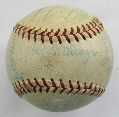 1970 Yankees Signed Baseball Thurman Munson Elston Howard Dick Howser +19 JSA XX67293