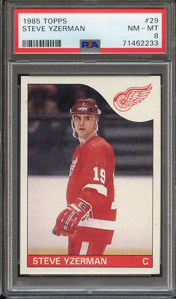 1985 TOPPS 29 STEVE YZERMAN PSA NM-MT 8