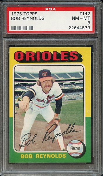 1975 TOPPS 142 BOB REYNOLDS PSA NM-MT 8