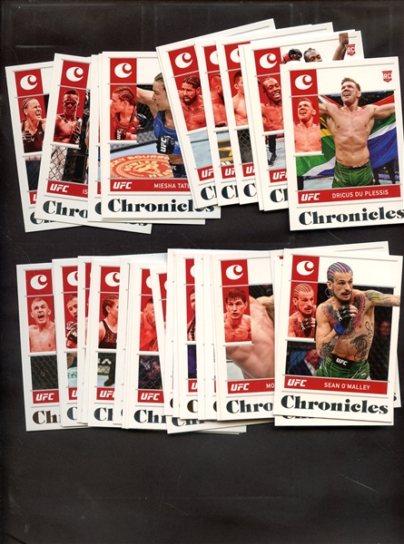 (33) PANINI CHRONICLES UFC LOT