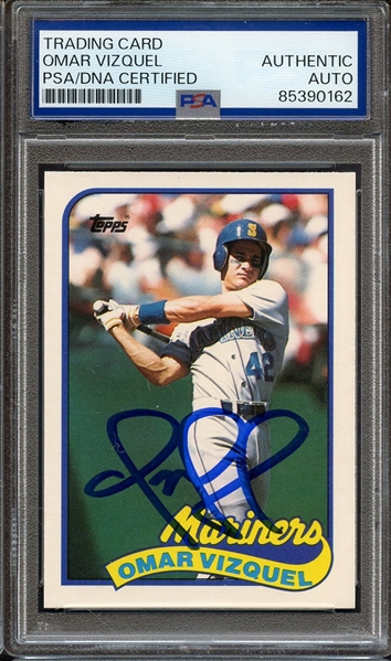 1989 TOPPS TRADED 122T SIGNED OMAR VIZQUEL PSA/DNA AUTO AUTHENTIC