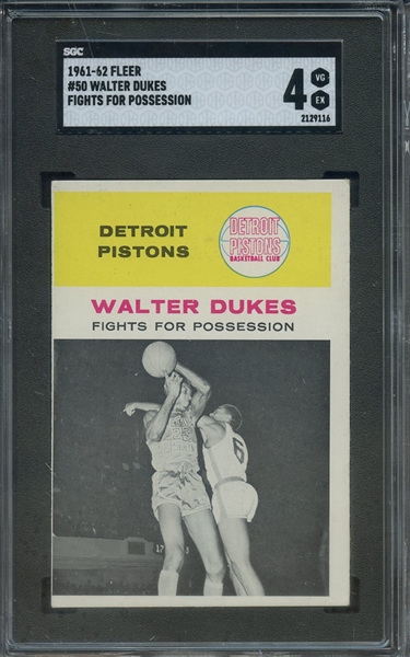 1961 FLEER 50 WALTER DUKES FIGHTS FOR POSSESION SGC VG/EX 4
